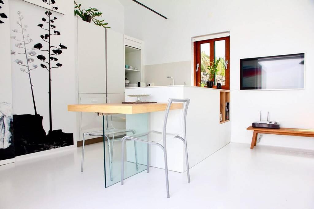 Unique, Stylish & Calm El Estanque By The Sea, Adults Only Villa Costa Teguise Buitenkant foto