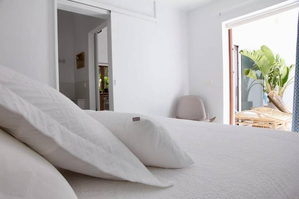 Unique, Stylish & Calm El Estanque By The Sea, Adults Only Villa Costa Teguise Buitenkant foto